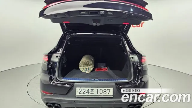 Porsche Cayenne 2020