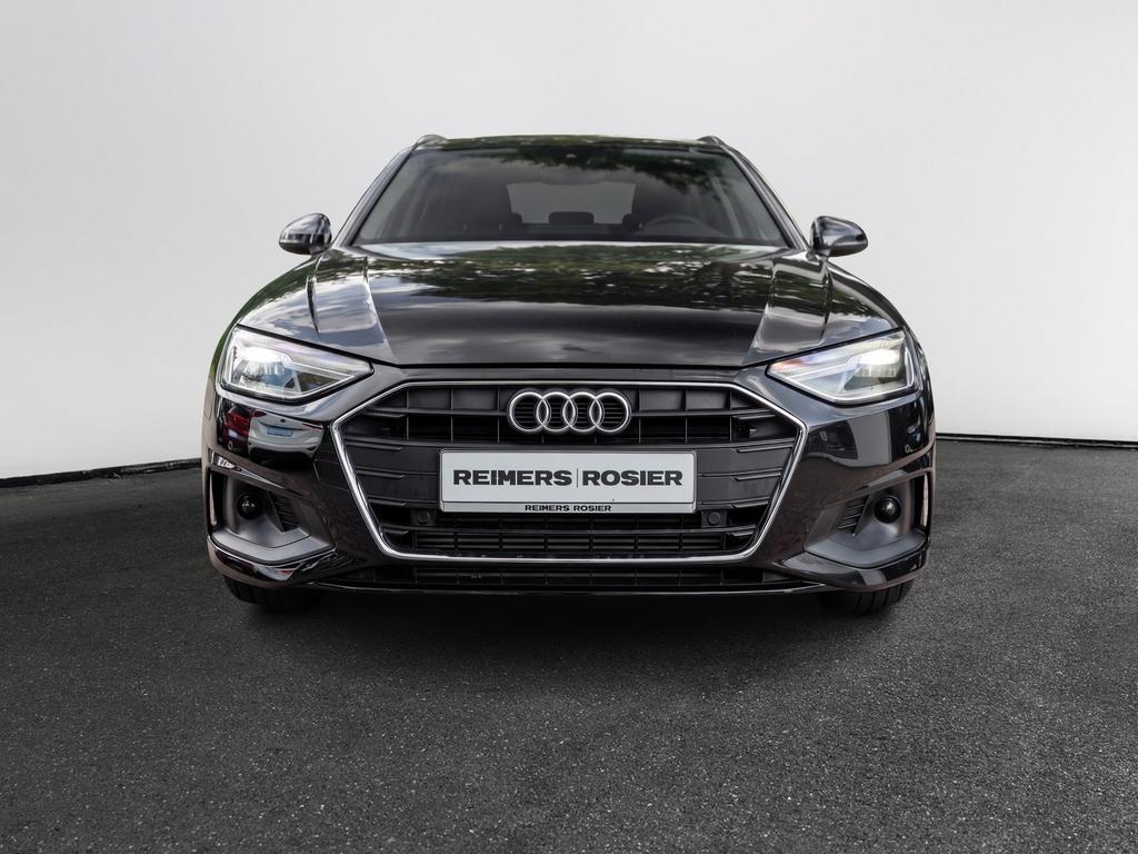 Audi A4 2022