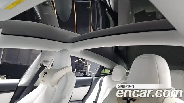 Tesla Model 3 2020