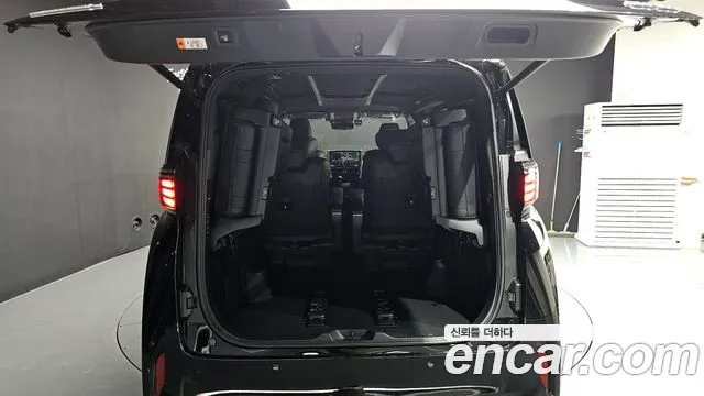 Toyota Alphard 2024