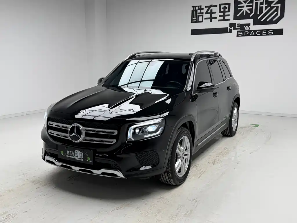 Mercedes-Benz GLB 2023