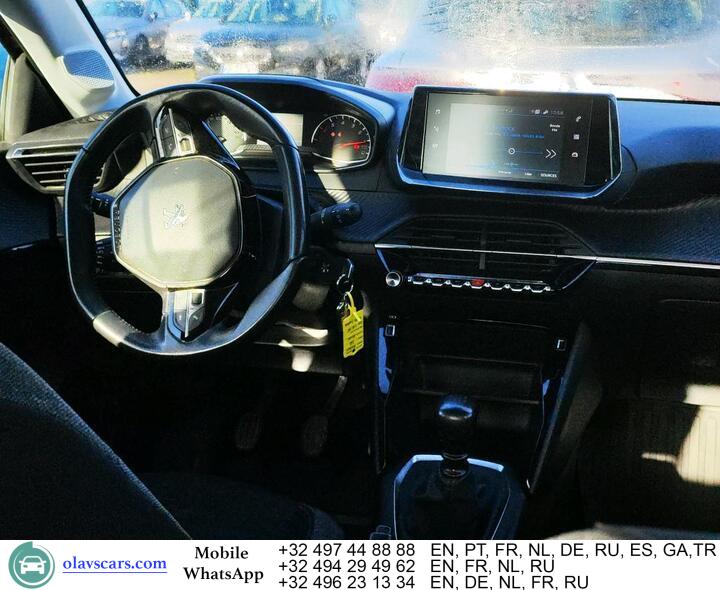 Peugeot 208 2021