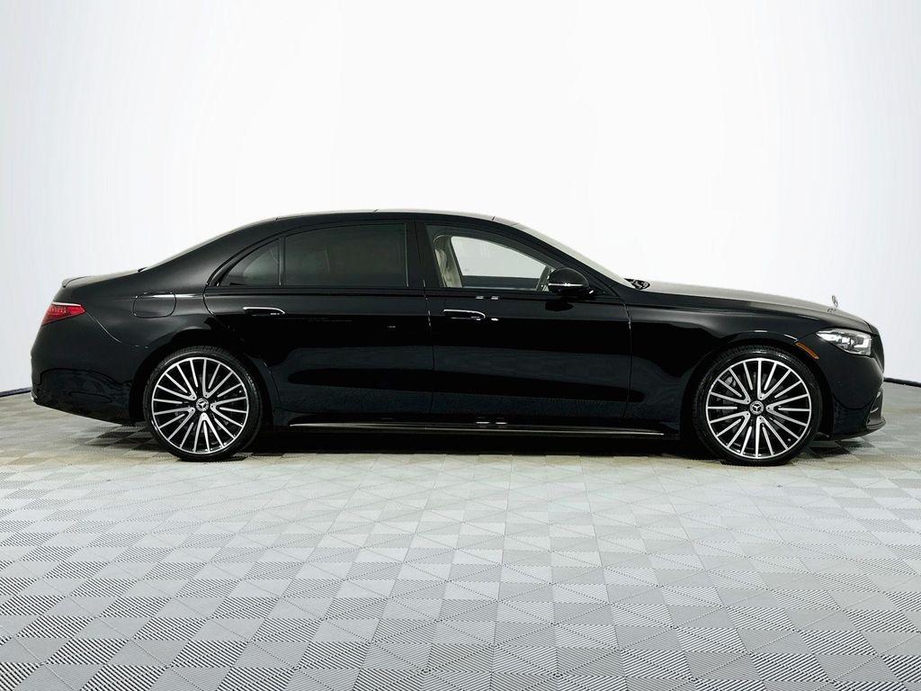 Mercedes-Benz S-Класс 2023