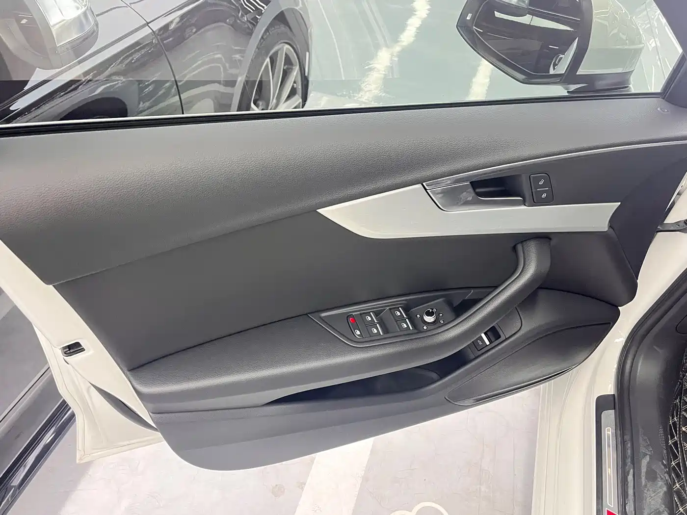 Audi A4 2023