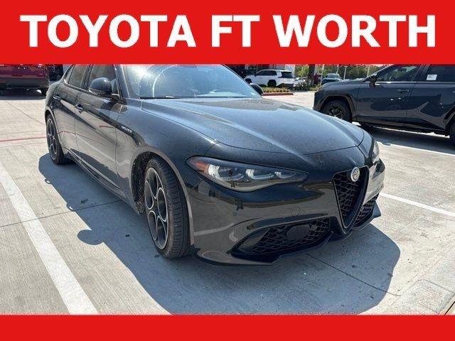 Alfa Romeo Giulia 2024