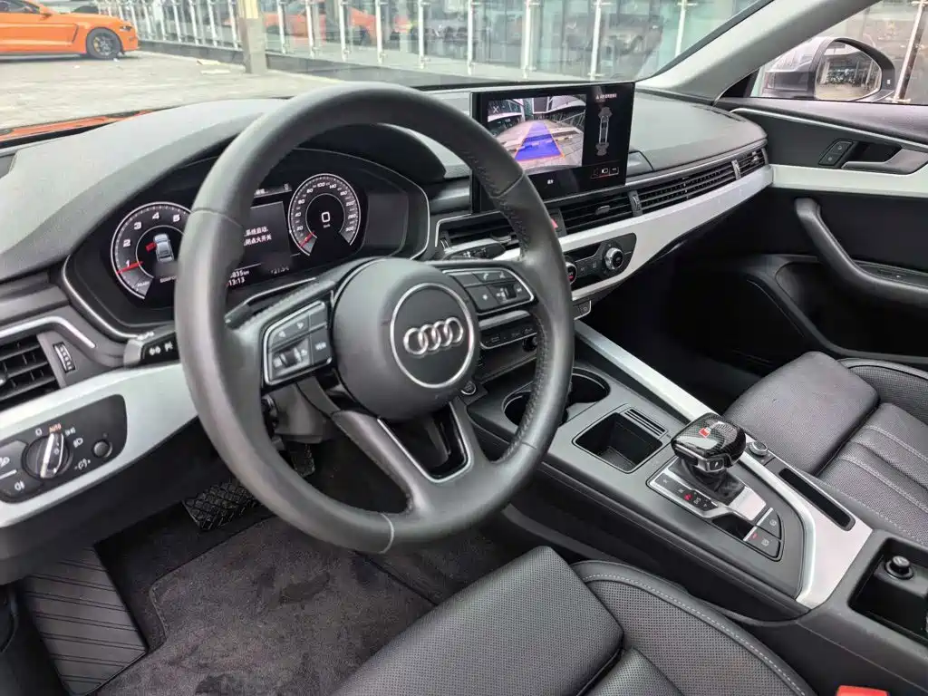 Audi A4 2021
