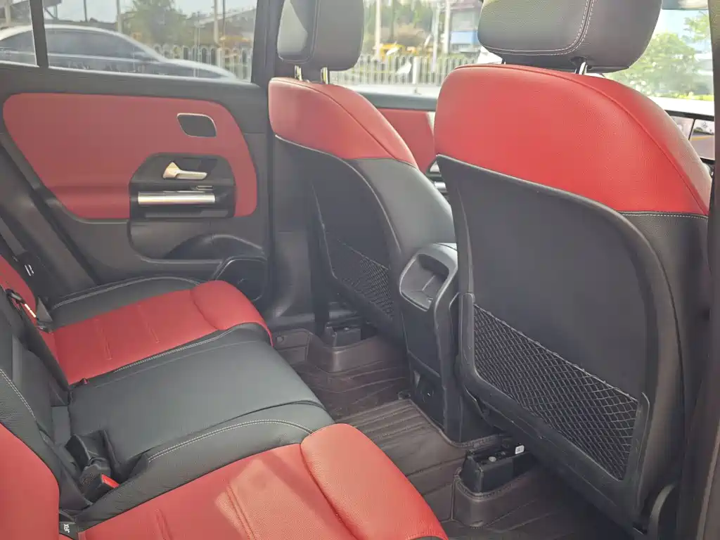 Mercedes-Benz GLA AMG 2023