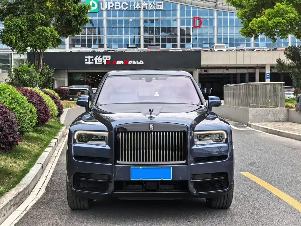 Rolls-Royce Cullinan 2025