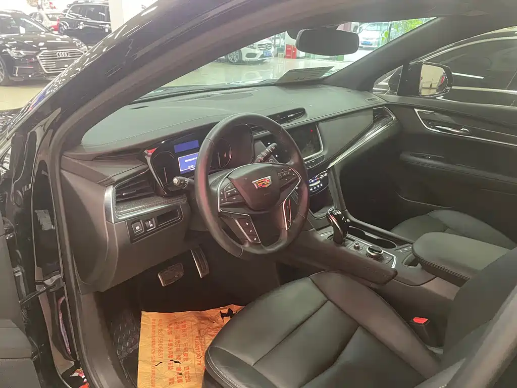 Cadillac XT5 2024