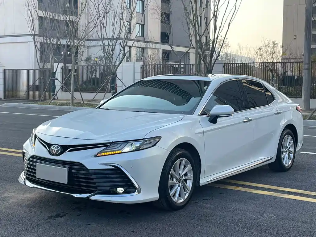 Toyota Camry 2023