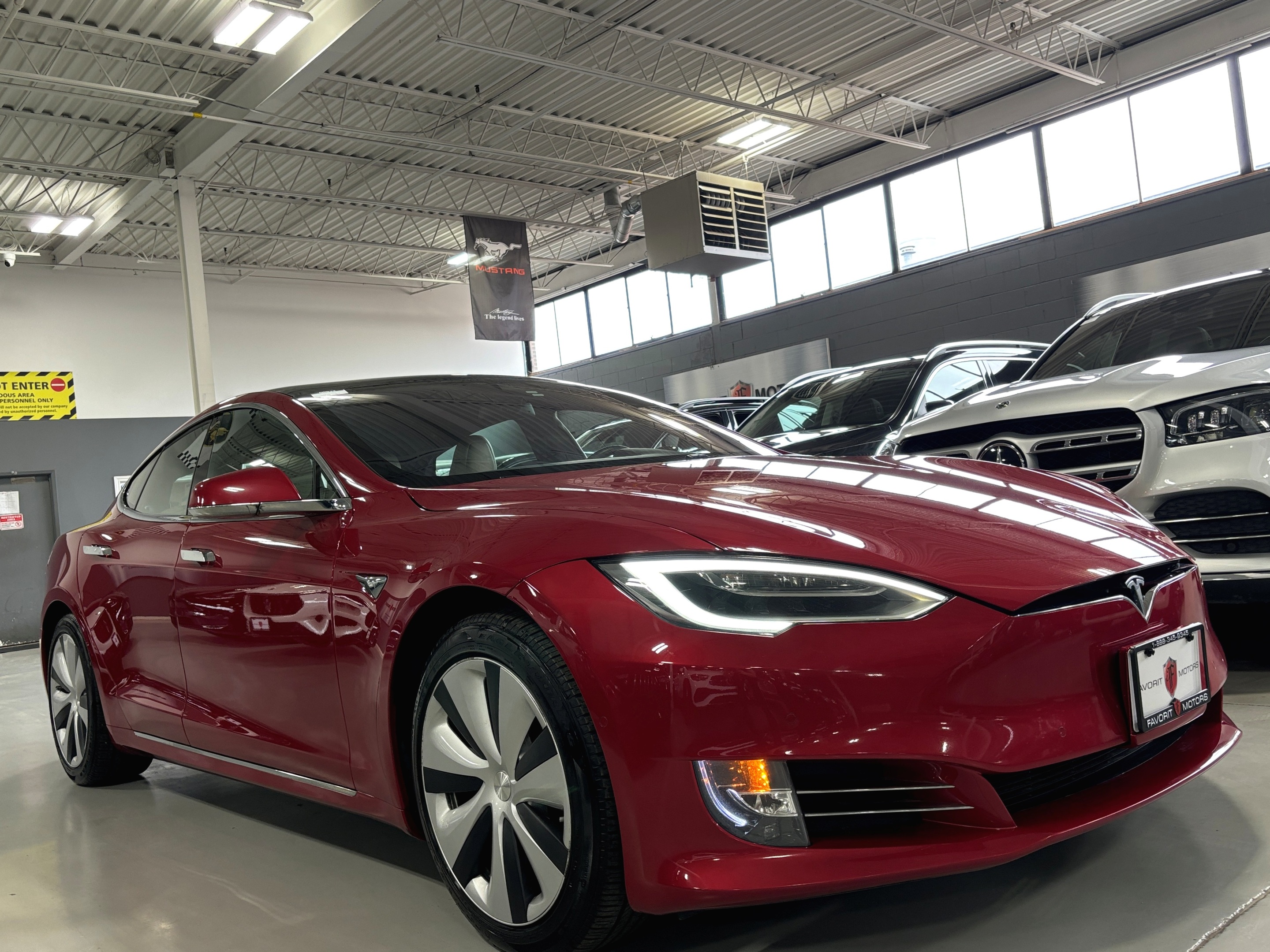 Tesla Model S 2020