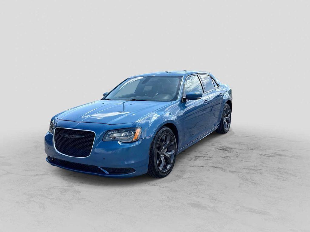 Chrysler 300 2023