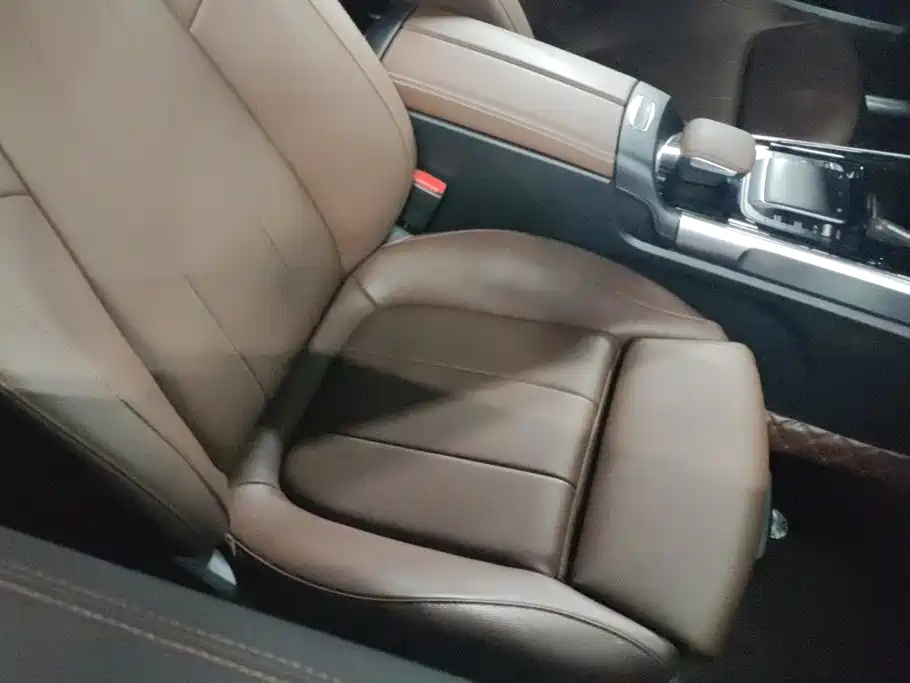 Mercedes-Benz GLB 2021