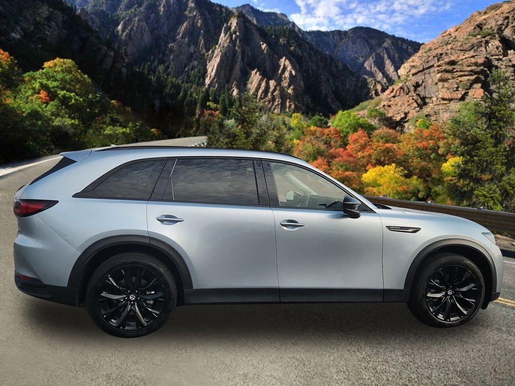 Mazda CX-90 2025