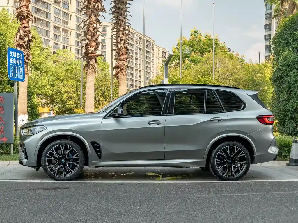 BMW X5 M 2022