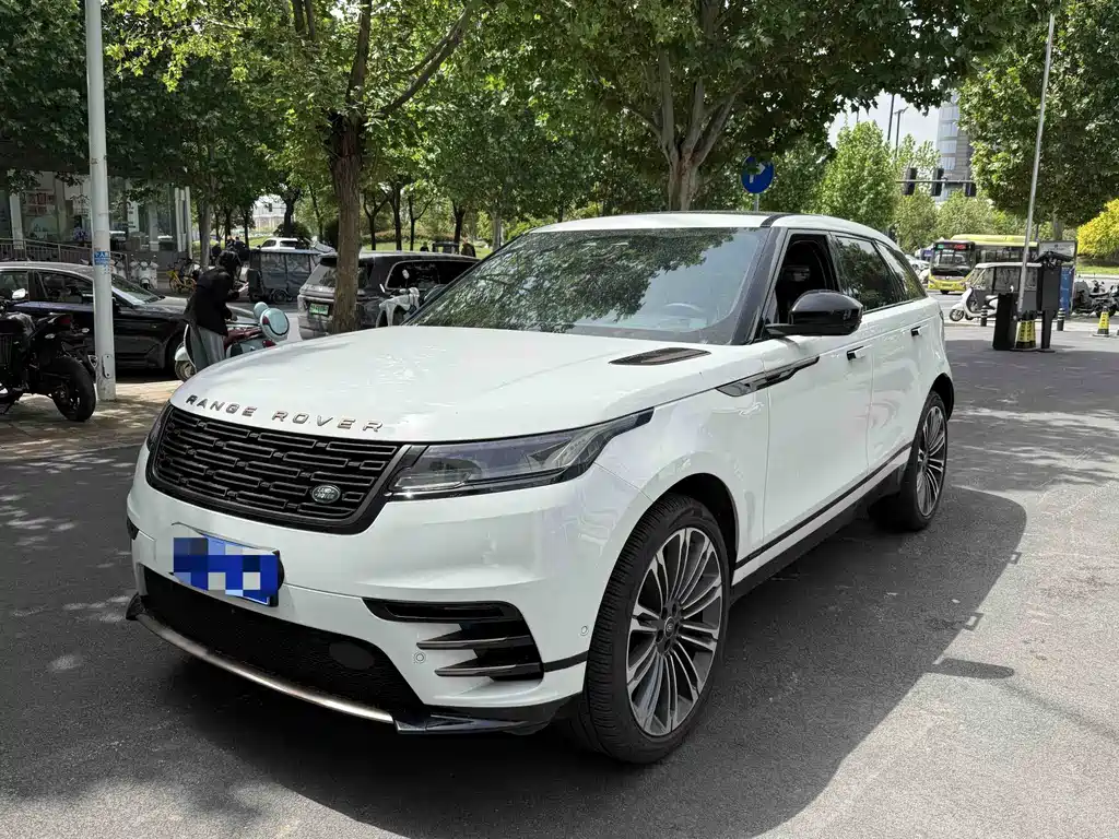 Land Rover Range Rover Velar 2024