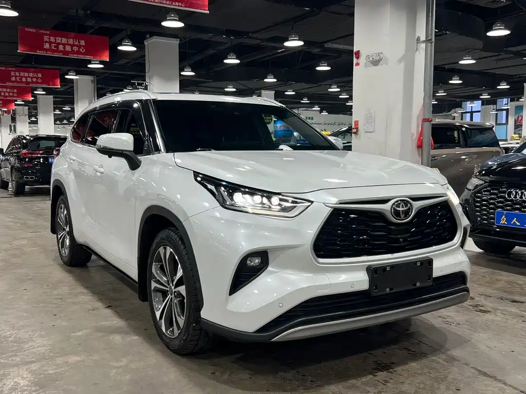 Toyota Highlander 2023