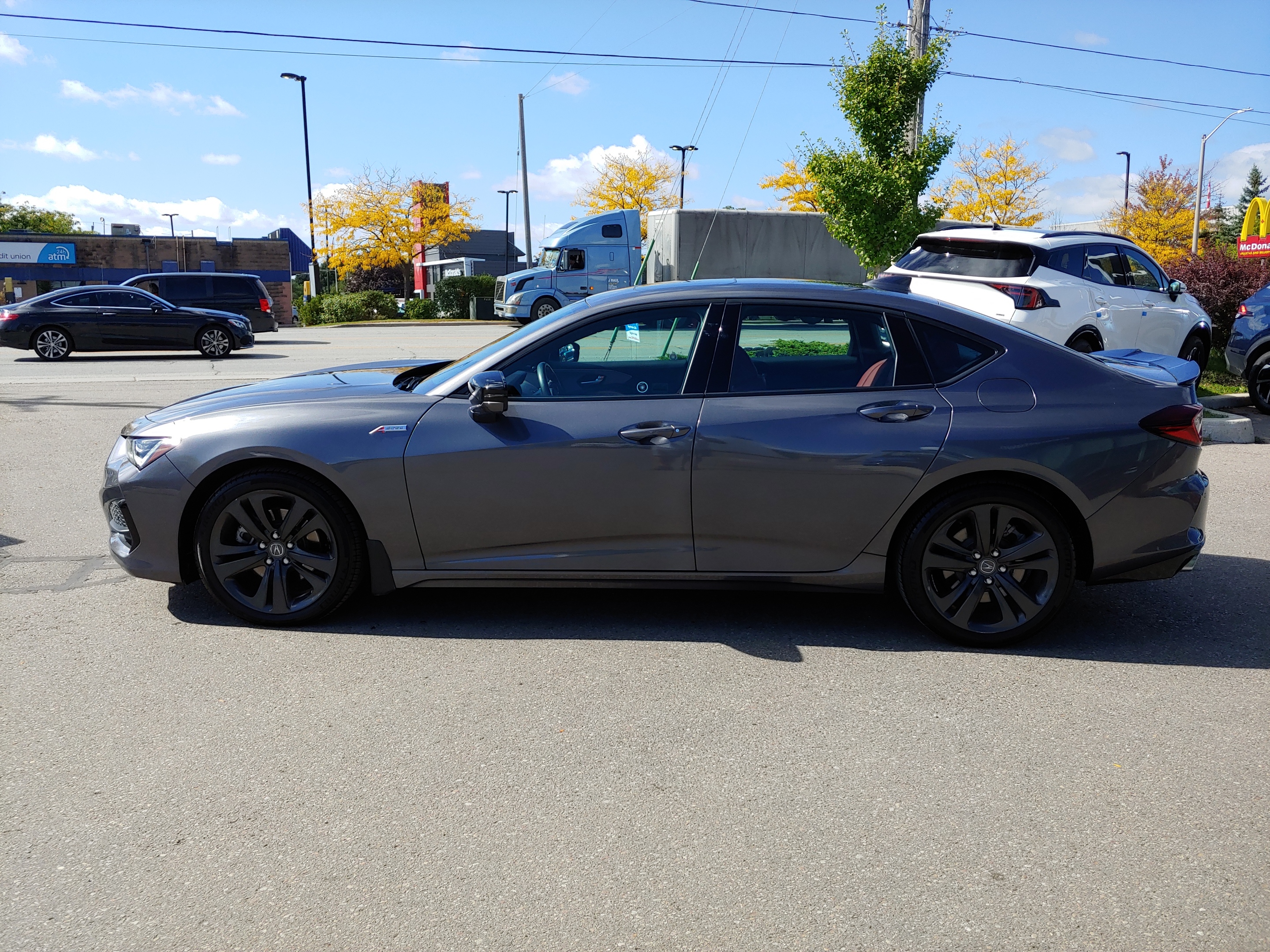 Acura TLX 2023