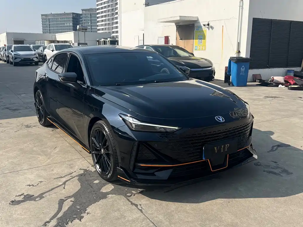 Changan UNI-V 2023