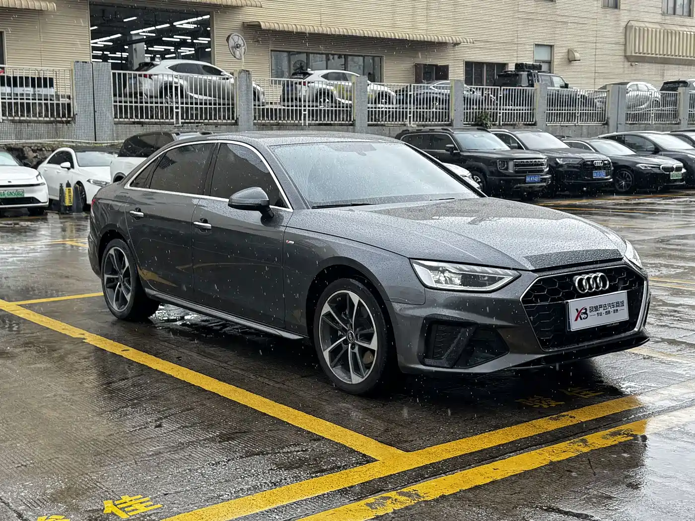 Audi A4 2023