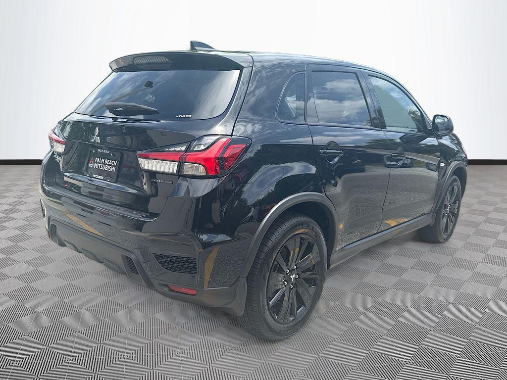 Mitsubishi Outlander Sport 2026
