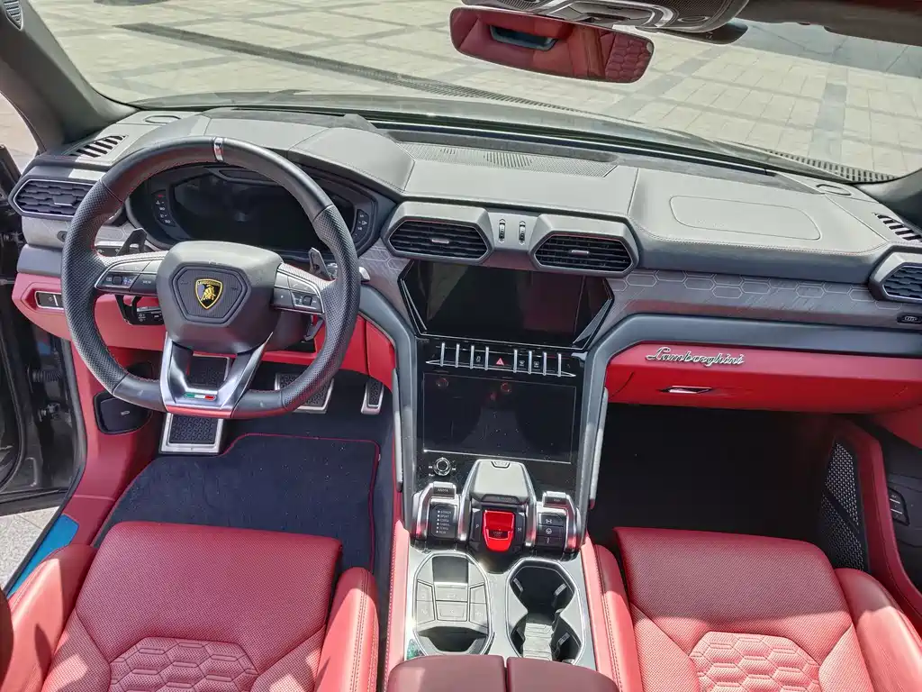 Lamborghini Urus 2022