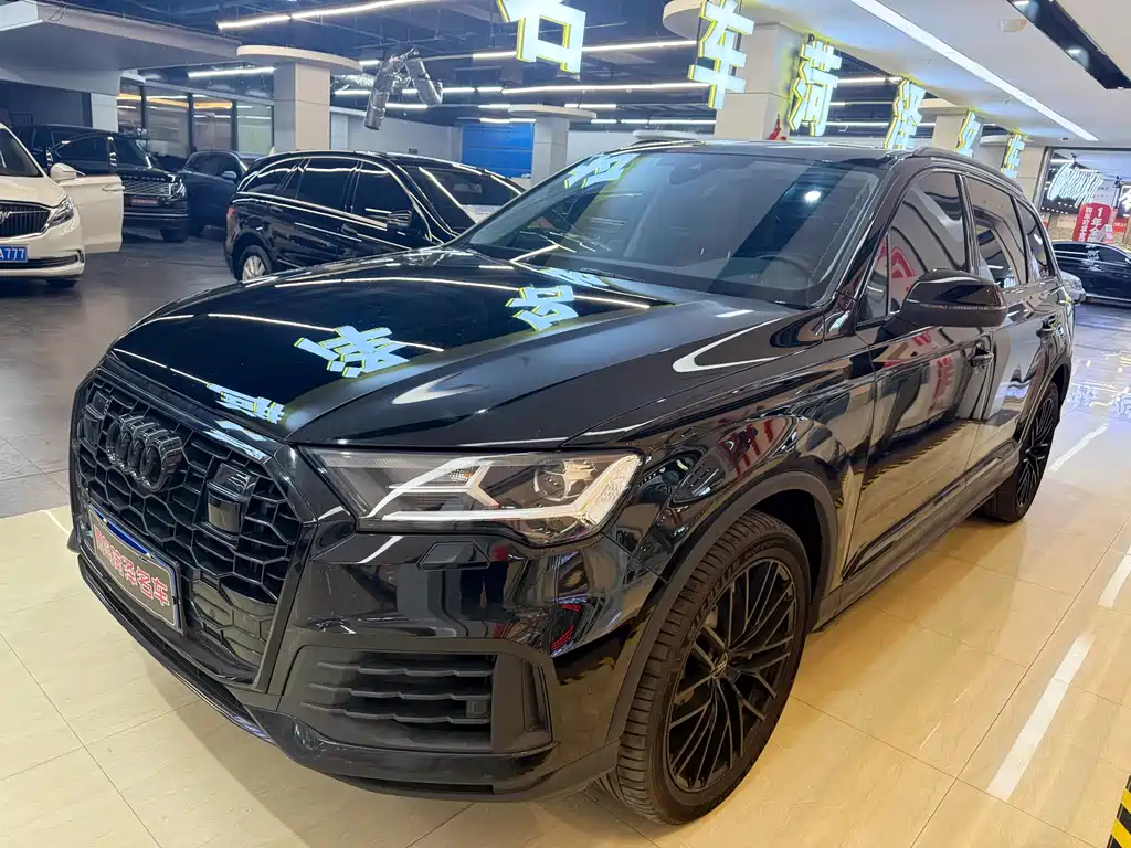 Audi Q7 2024