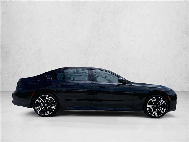 BMW 760 2023