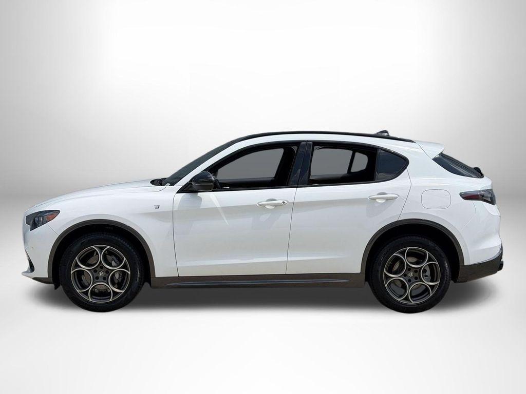 Alfa Romeo Stelvio 2024