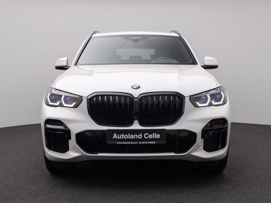 BMW X5 M50 2023