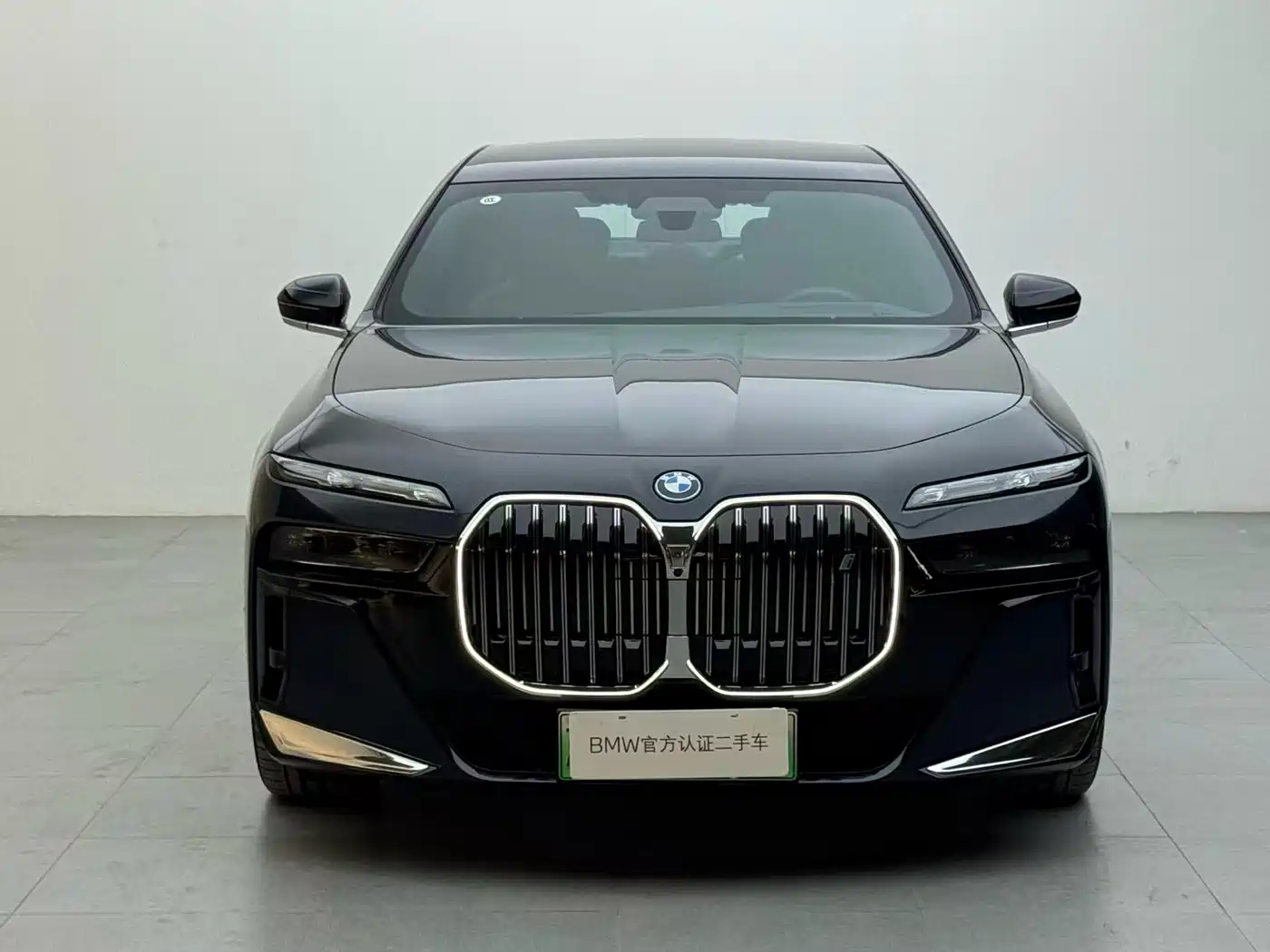 BMW i7 2023