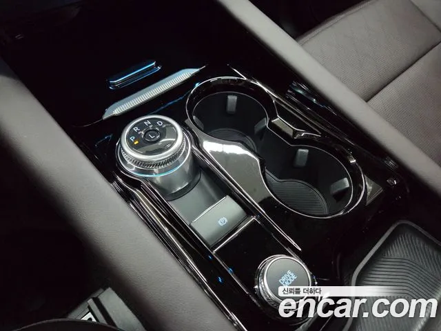 Ford Explorer 2025