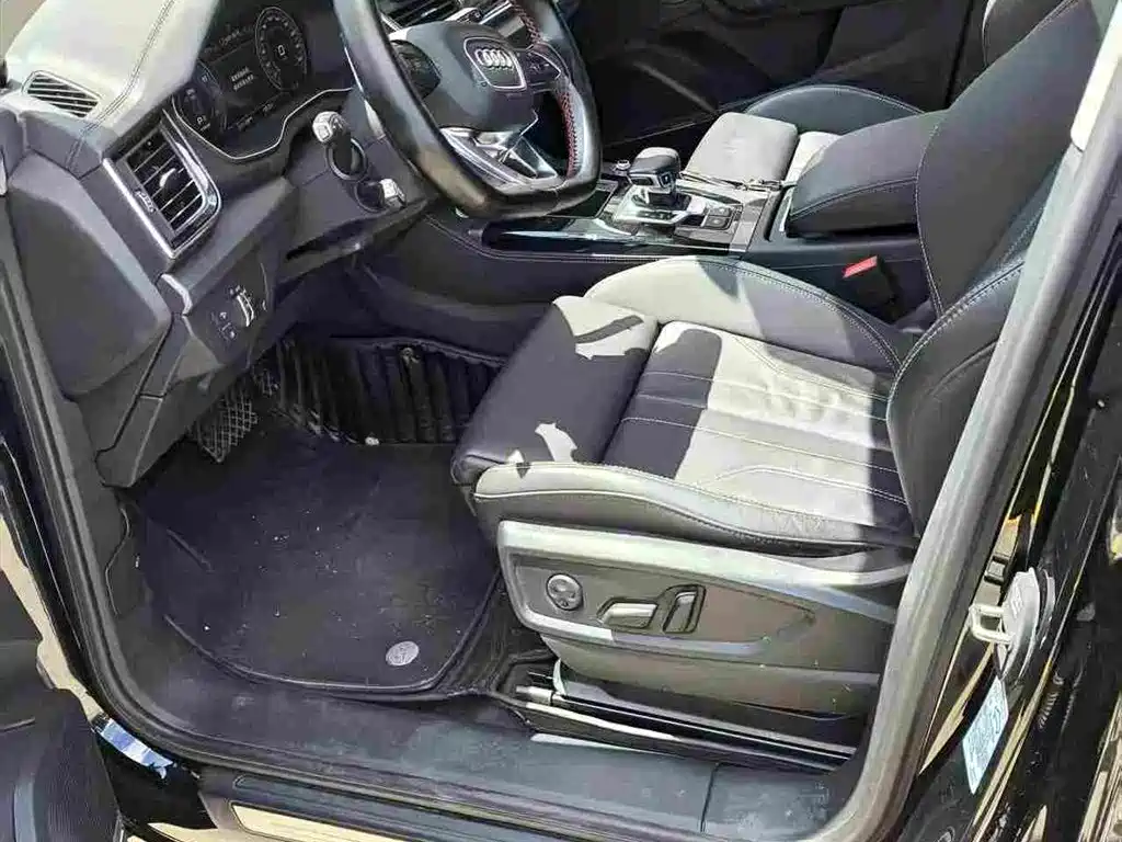 Audi Q5 2023