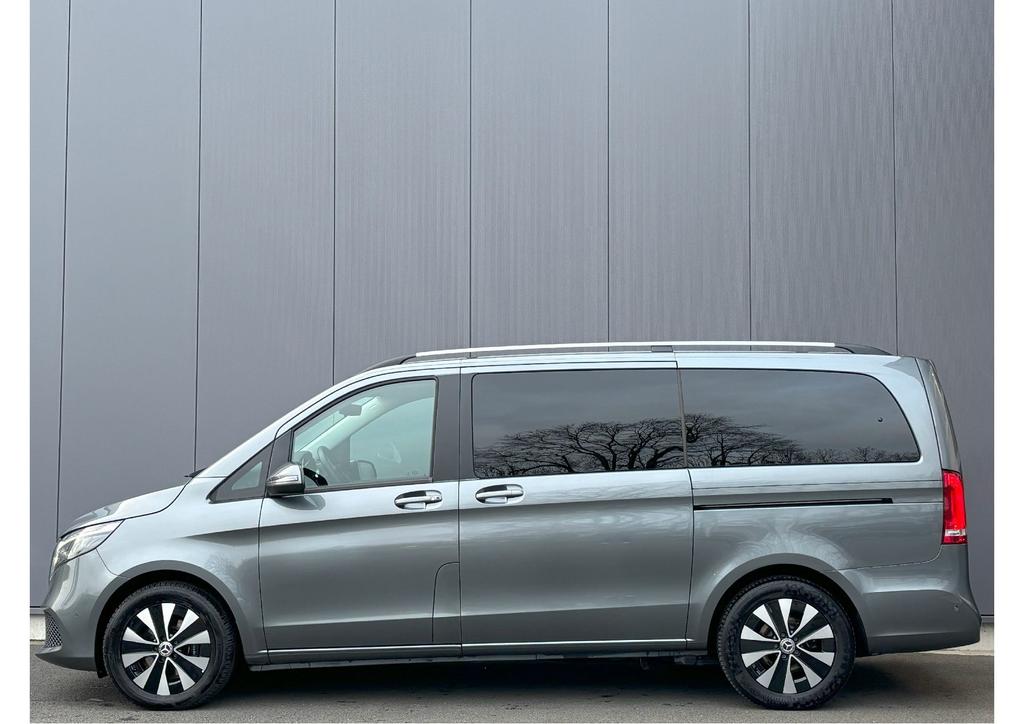 Mercedes-Benz V 300 2023