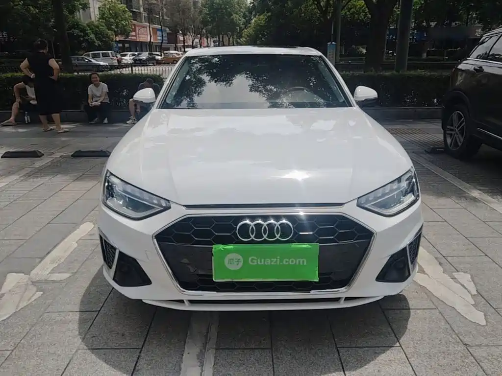 Audi A4 2024
