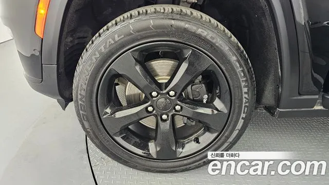 Jeep Cherokee 2023
