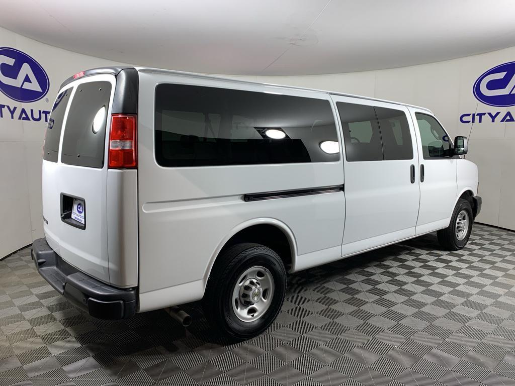 Chevrolet Express 2023