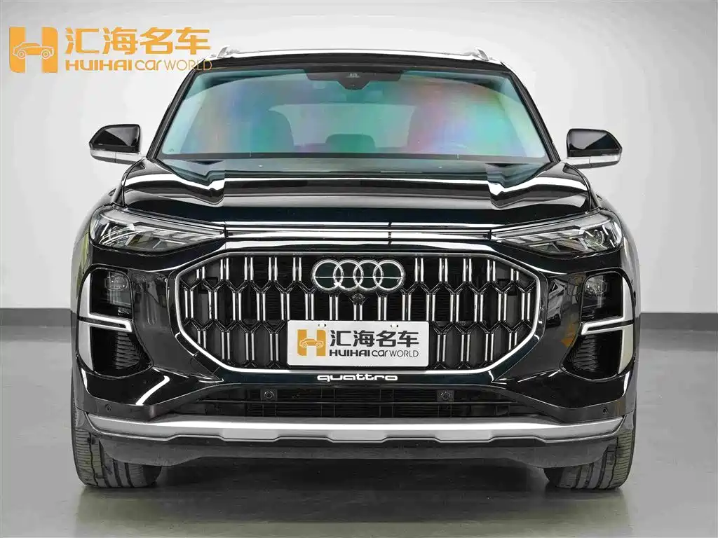 Audi Q6 2025