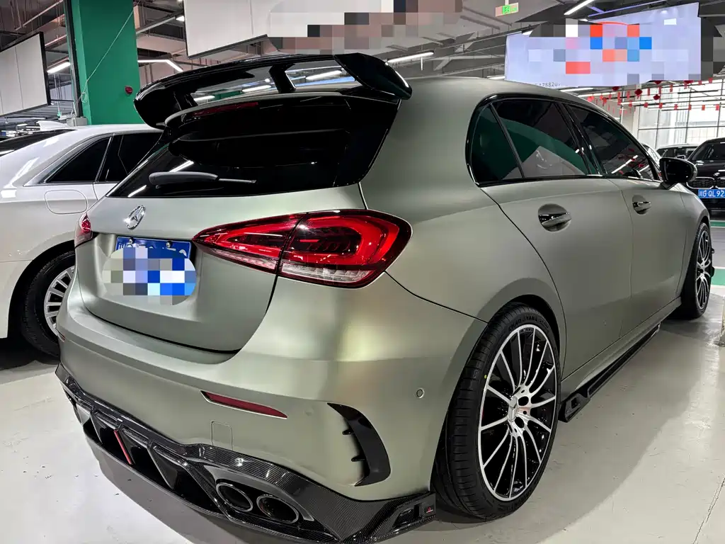 Mercedes-Benz GLA AMG 2023