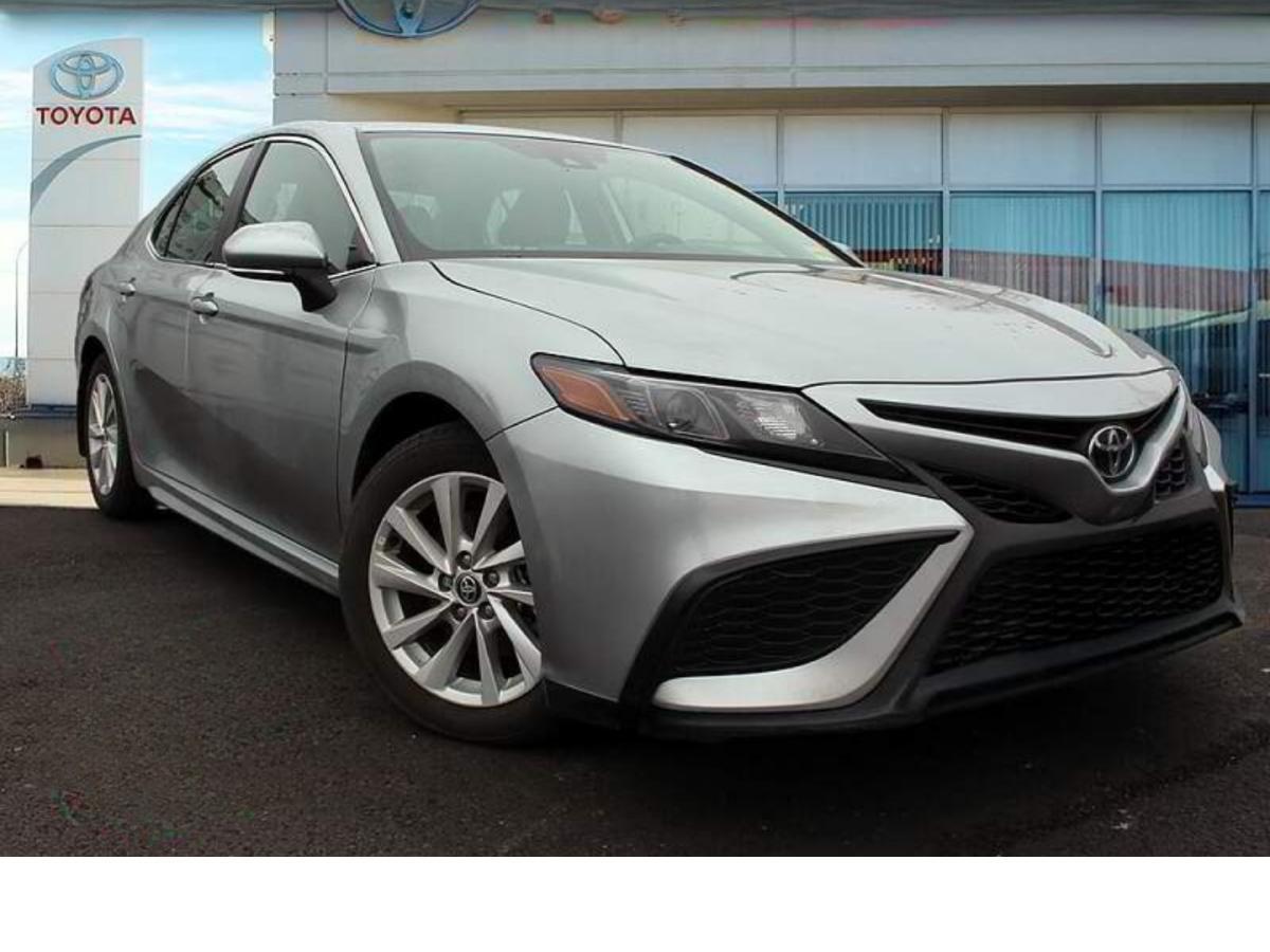 Toyota Camry 2021