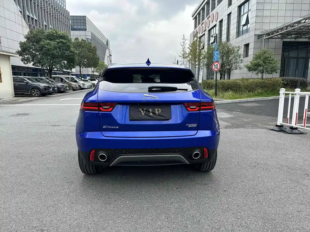 Jaguar E-Pace 2020