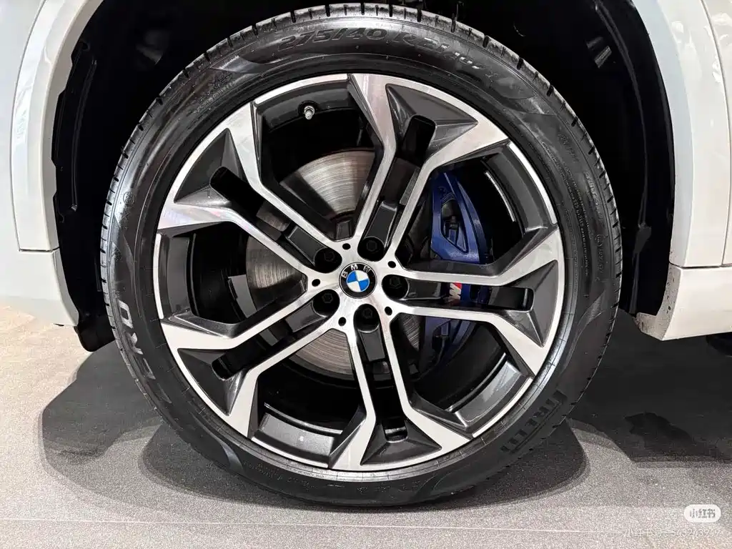 BMW X5 2022