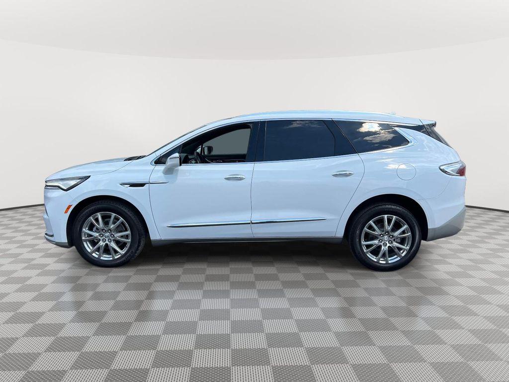 Buick Enclave 2023