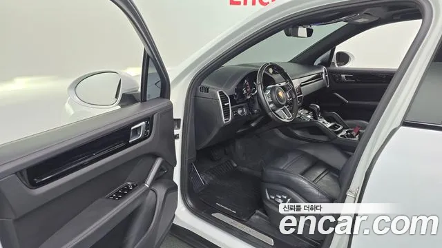 Porsche Cayenne 2020