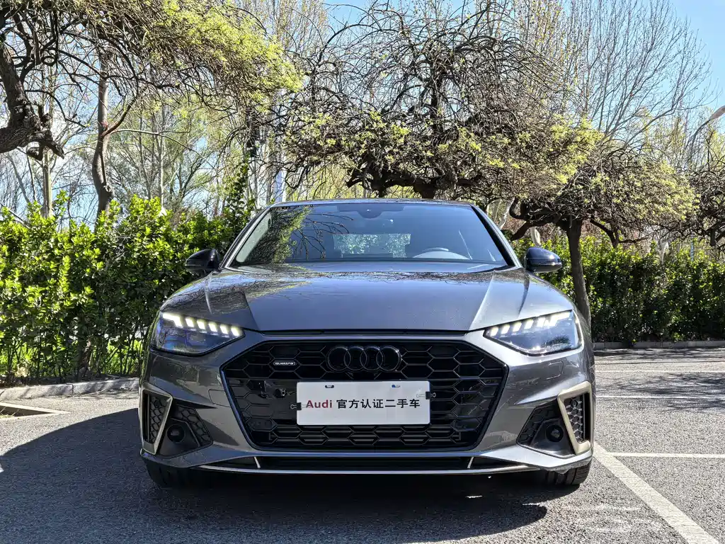 Audi A4 2024