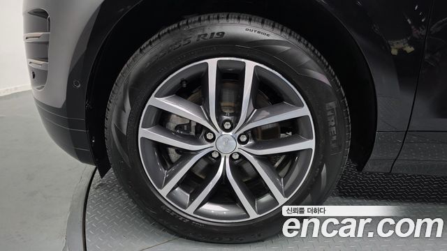 Land Rover Range Rover Evoque 2025