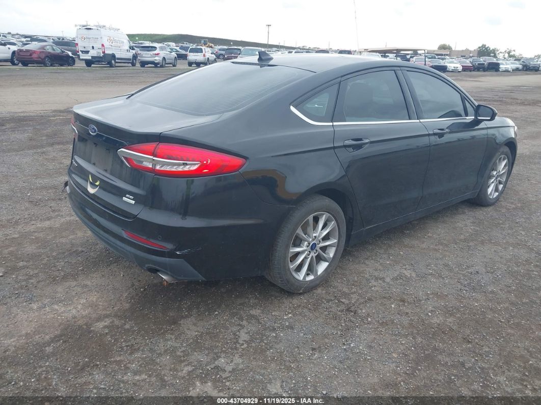 Ford Fusion 2020