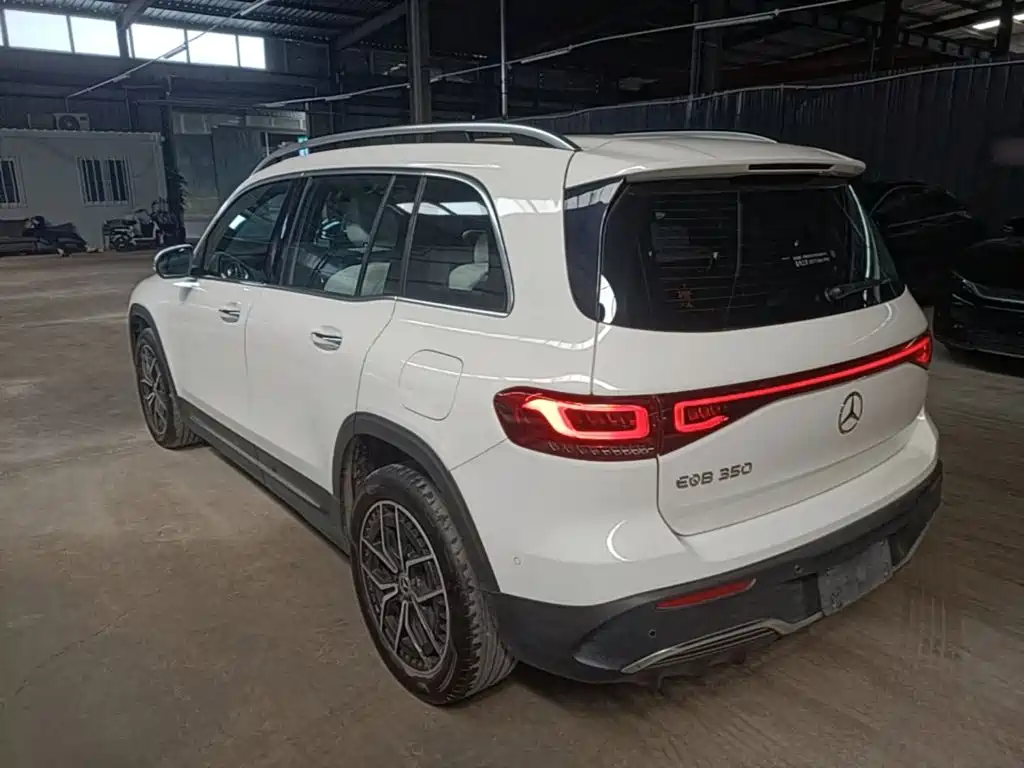 Mercedes-Benz EQB 2024