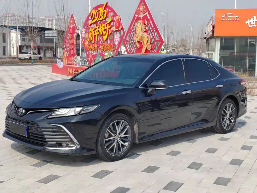 Toyota Camry 2022