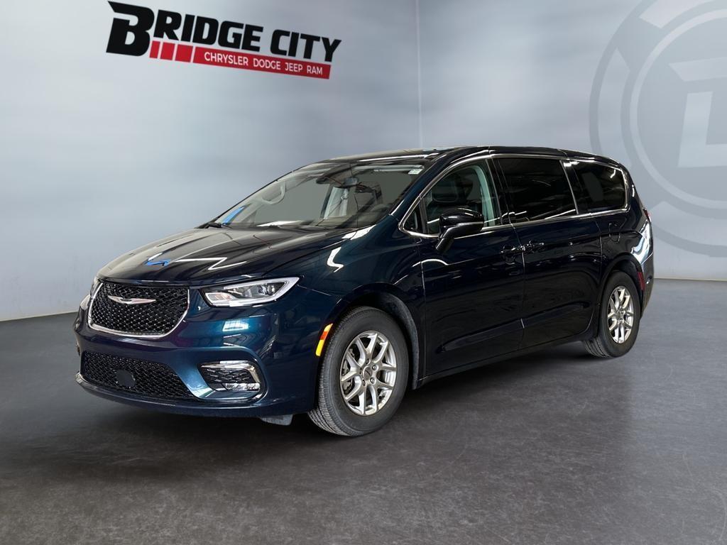 Chrysler Pacifica 2024
